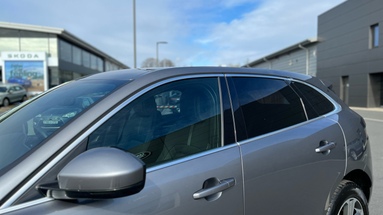 Jaguar F-Pace 2.0 D200 R-Dynamic S 5dr Auto AWD Diesel Estate